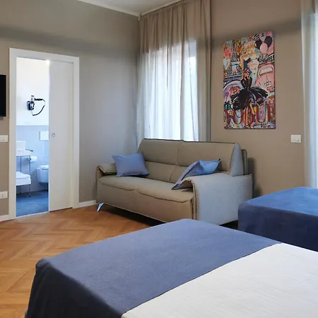 White Ribbon 3* Milánó